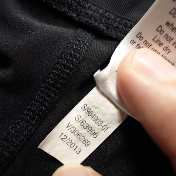 Athleta Colorblock Capri Leggings Women’s Large Black Blue 17.5” Inseam - Picture 4 of 12